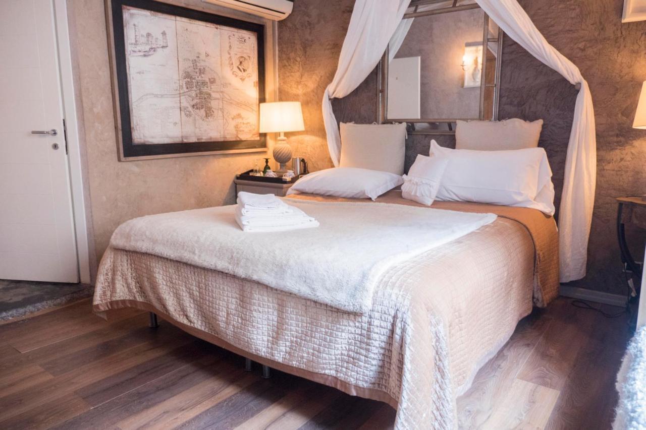 Les Chambres De Amelie B&B Болонья Экстерьер фото